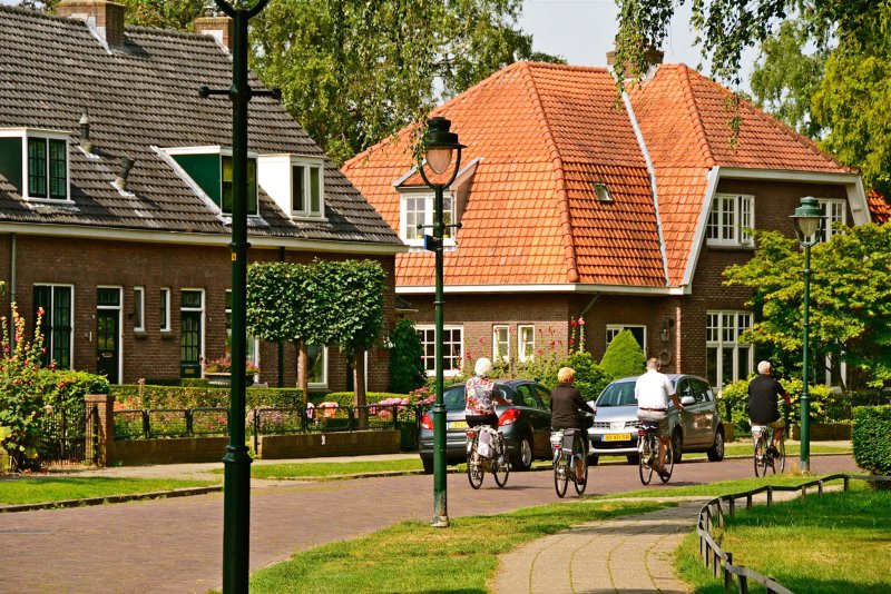Rondom de tuindorpvijver - Tuindorp Hengelo